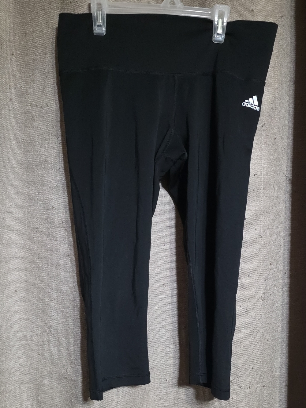 adidas SZ LG Black Athletic Capri Leggings with Logo